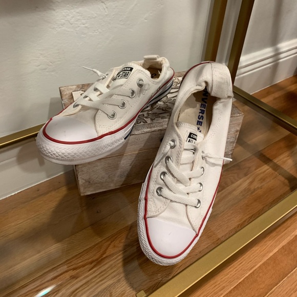 Converse Shoes - Converse sneakers worn only a few times.